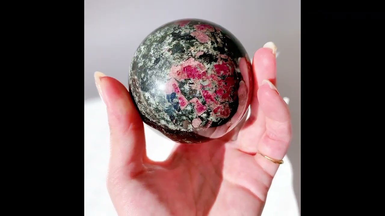 ユーディアライト 丸玉 | スフィア（丸玉） | Crystals by Purely