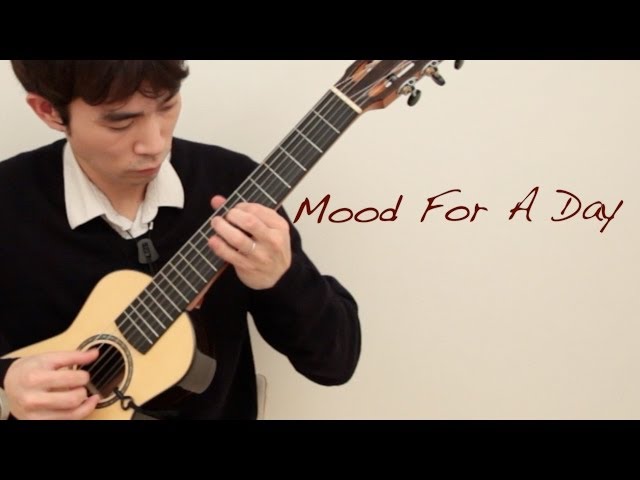ウクレレギターでソロギター Mood For A Day by Steve Howe(YES