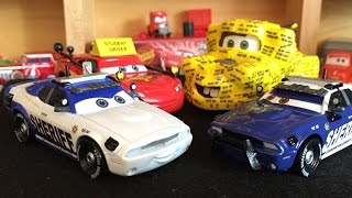 Disney Store Cars To Protect & Serve 5-Pack Didi 05 Mike 07 - YouTube