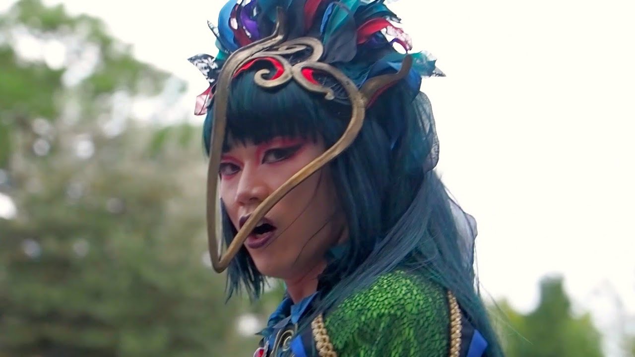 TDL】ザ・ヴィランズ・ハロウィーン“Into the Frenzy” カラスダンサー