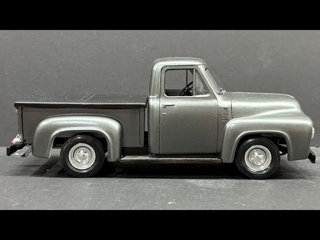 RL/'53 Fordフォード PickUPピックアップ ホットロッド 1/18RL/'53