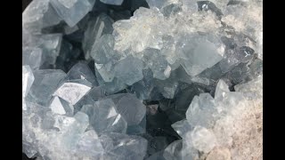 セレスタイト クラスター 912g｜天然石 原石 通販のキラリ石