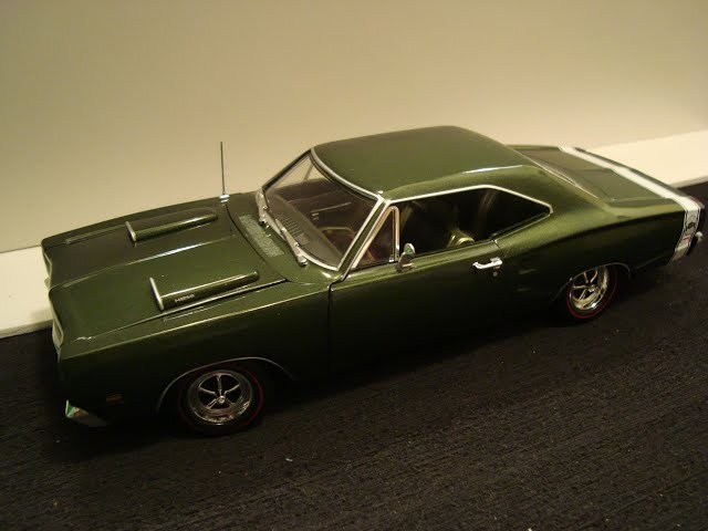 1969 Dodge Coronet Super Bee, in the 1:18 scale, by ERTL Auto