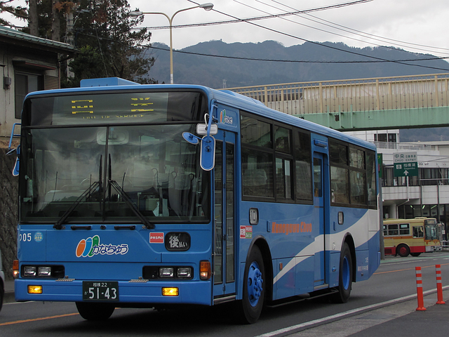 神奈川中央交通 つ05 | 路線バス車両アルバム