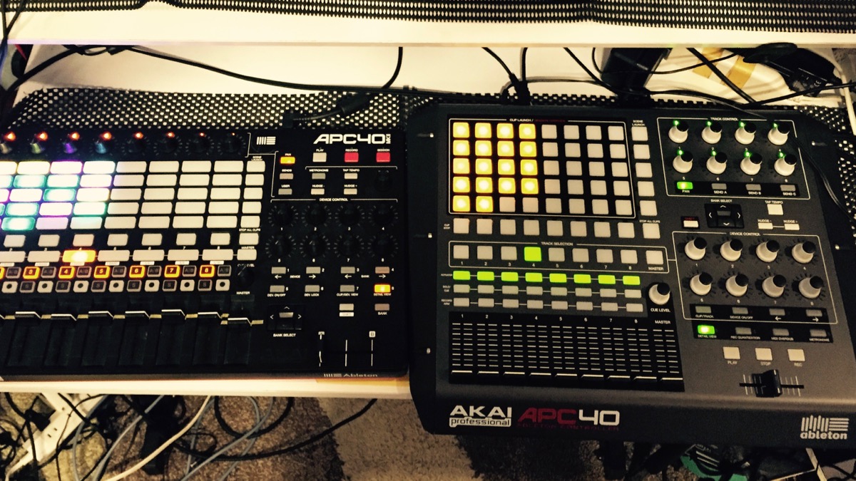 徹底比較！AKAIのMIDIコントローラ APC40 MK1 vs APC40 MK2 – soundrope