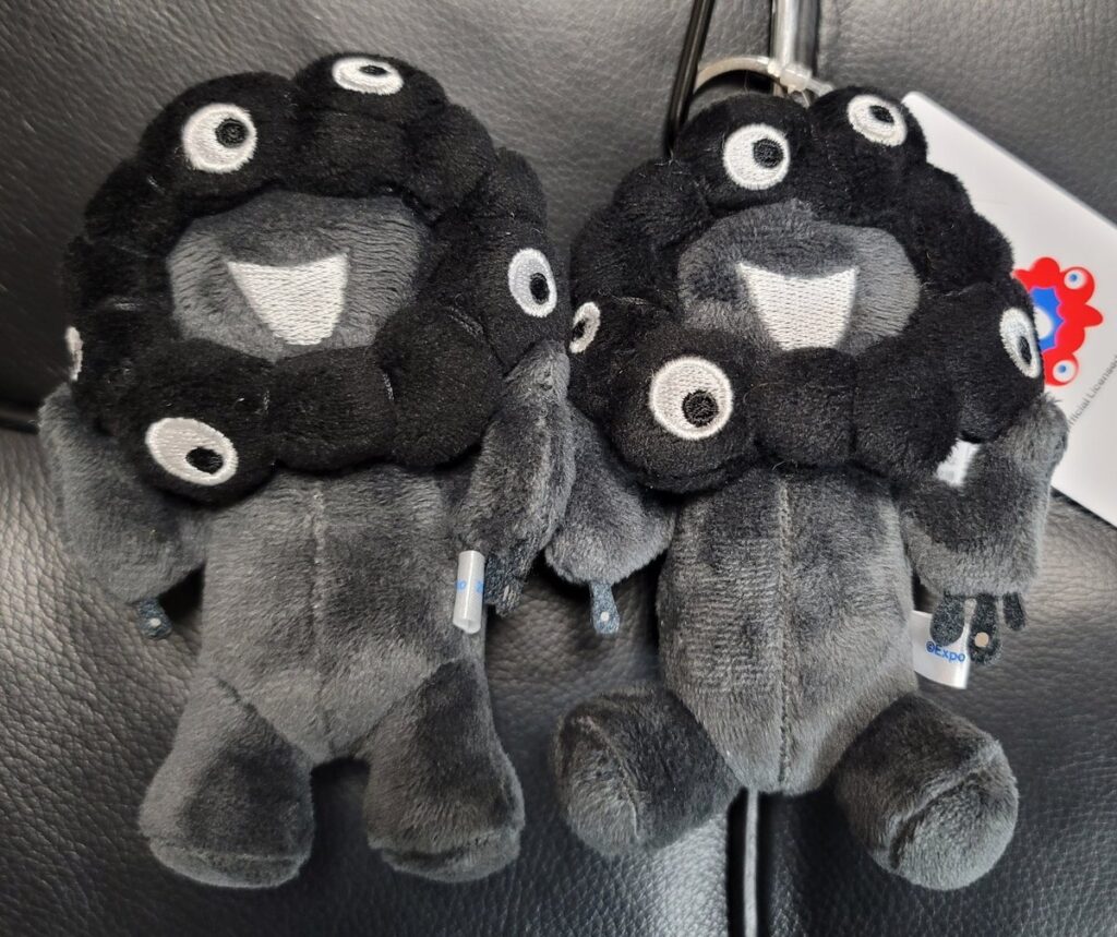 大阪・関西万博】会場限定の超レア！黒いミャクミャクが売っている場所