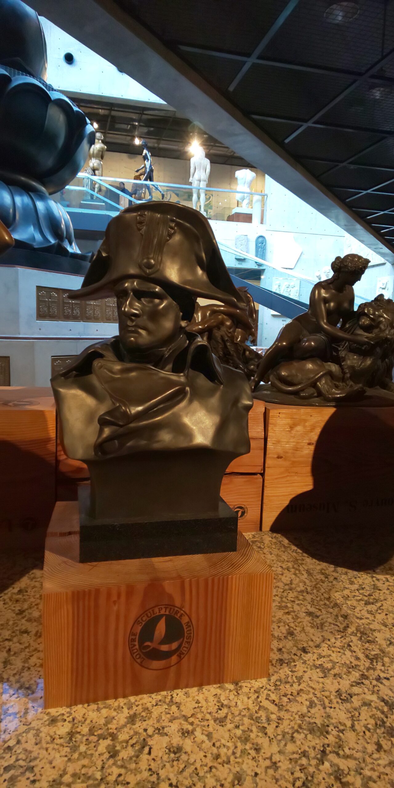 映画「ナポレオン」が公開されました。 | ルーブル彫刻美術館