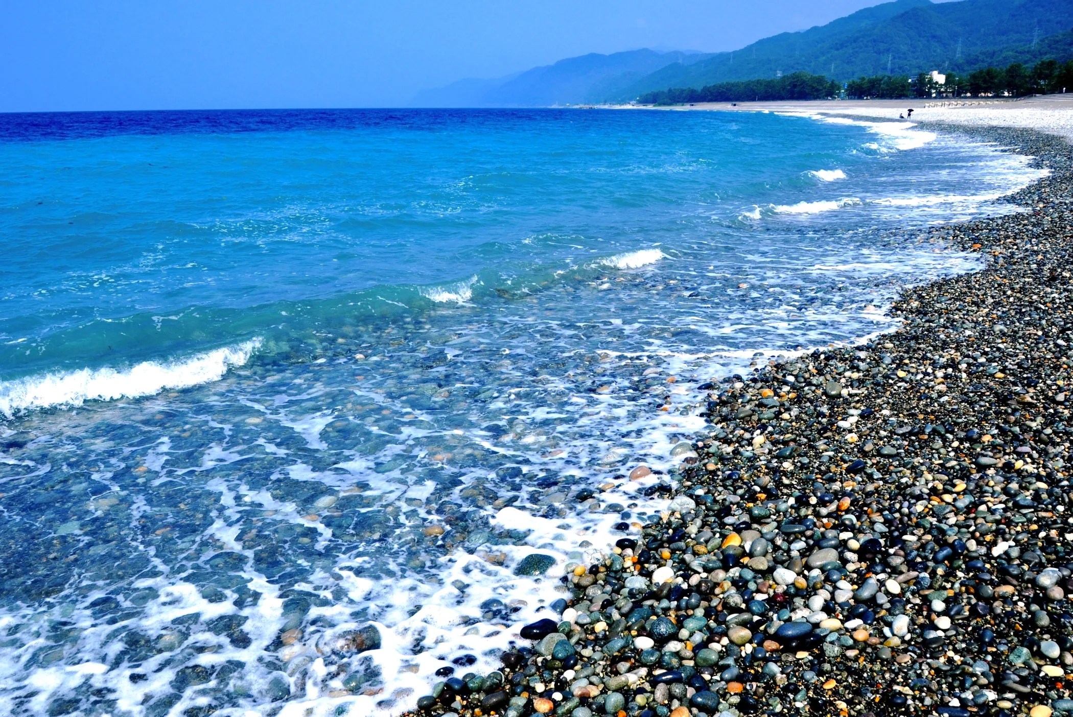 ヒスイ海岸（宮崎・境海岸） | ニッポン旅マガジン