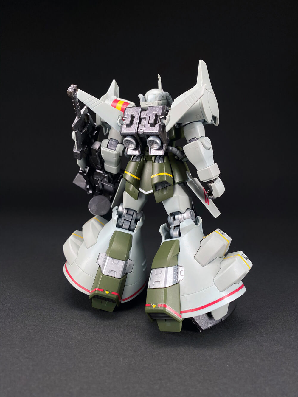 ガンダムベース限定】HG 1/144 グフ・フライトタイプ、簡単スプレー