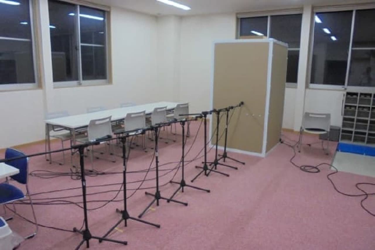 これで外の音をシャットアウト―段ボールで作ったでっかい防音室「だん