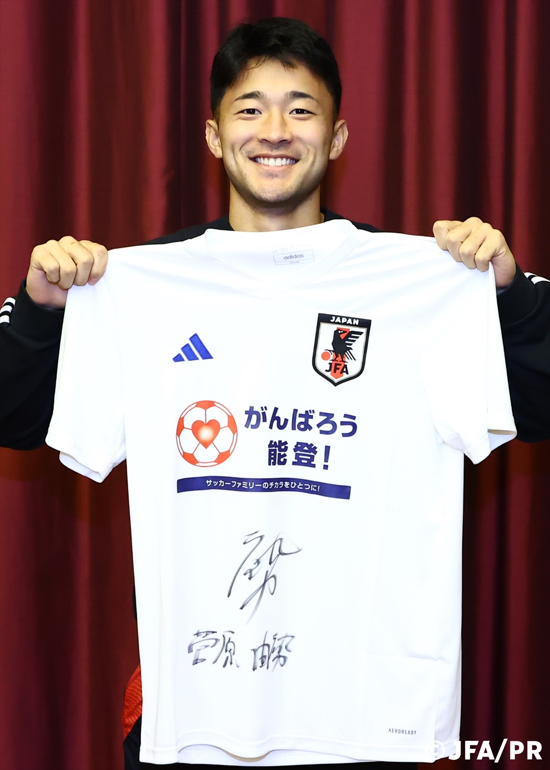 HATTRICK（ハットトリック）-選手の想いをファンへ届ける公式