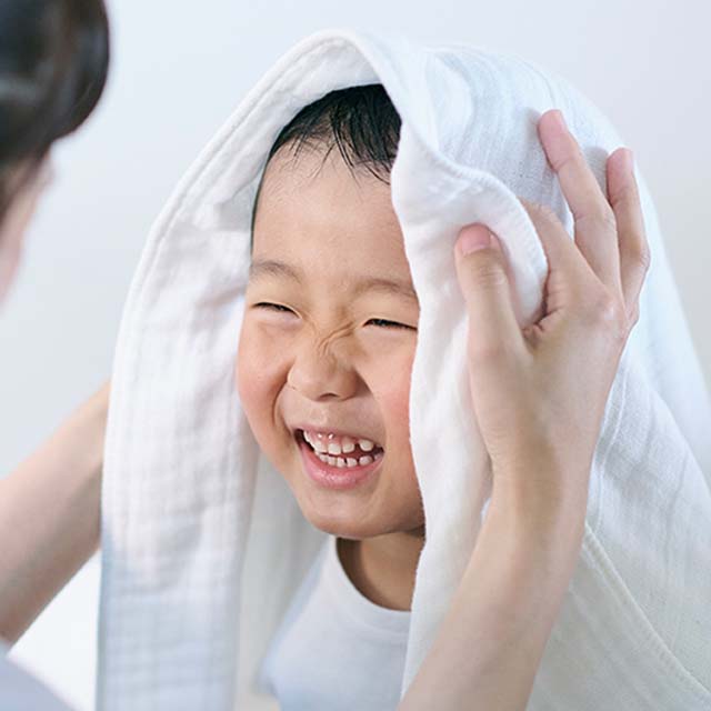 雪音晒の四重ガーゼミニバスタオル｜風呂と掃除｜中川政七商店 公式サイト