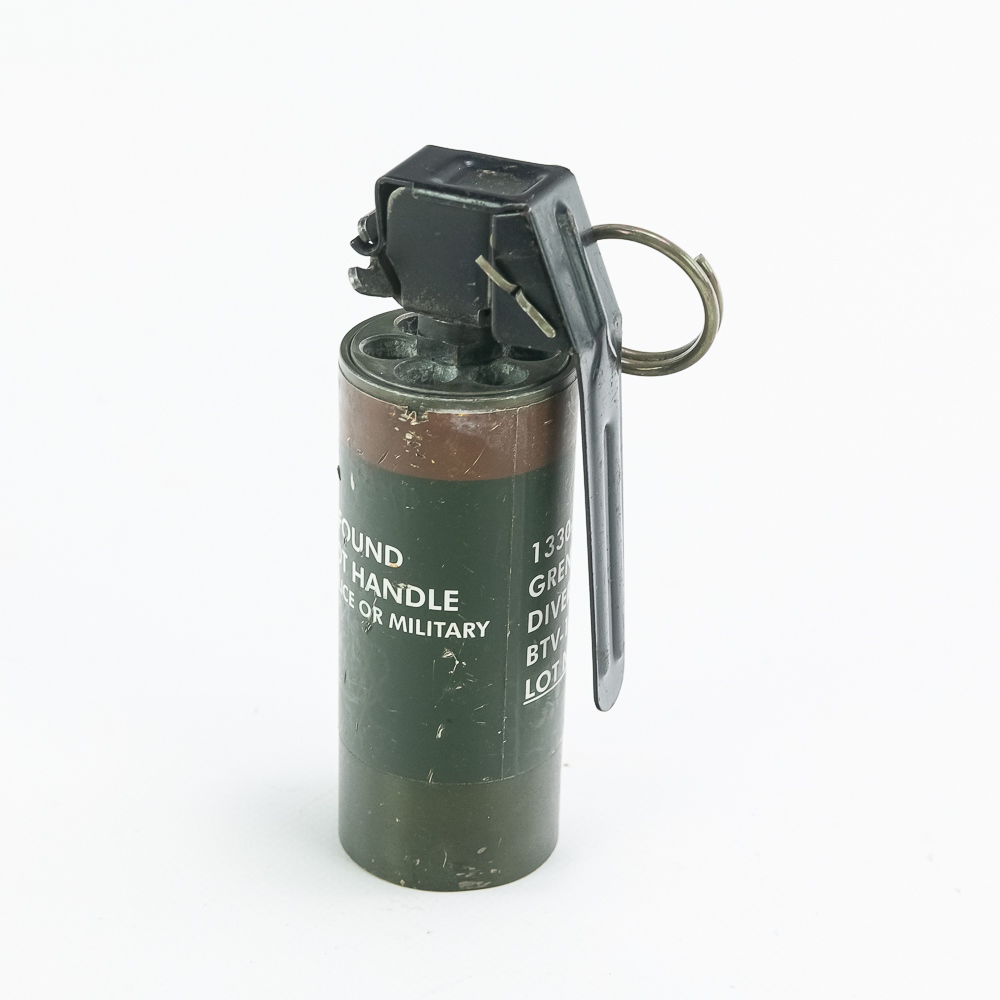 US Mark 13 Mod 0 Flash Bang Grenade-Used | Proxibid
