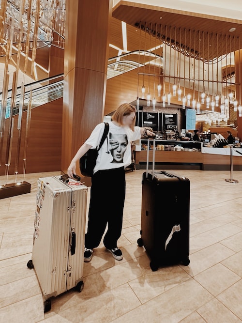 Kate Moss by David Sims】 Looks Can Kill T（Tシャツ/カットソー