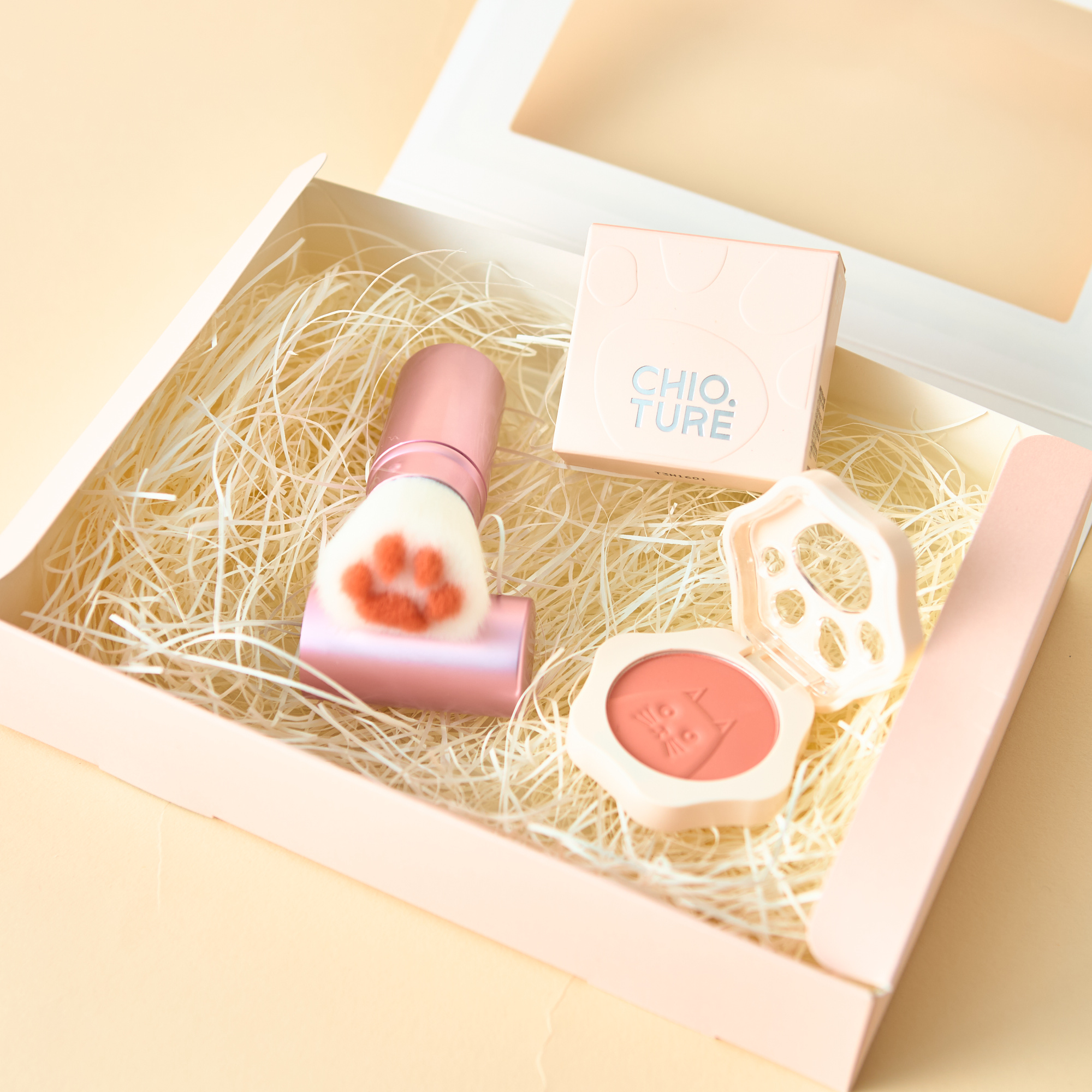 ギフトBOX付】ネコ肉球チーク＆ブラシセット | CHIOTURE（チオチュア