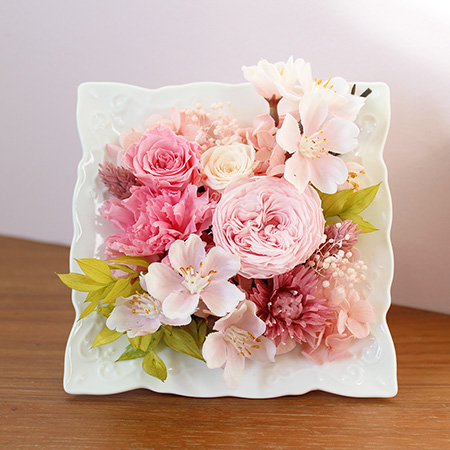 プリザーブドフラワーギフト・プレゼント特集｜イイハナ・ドットコム