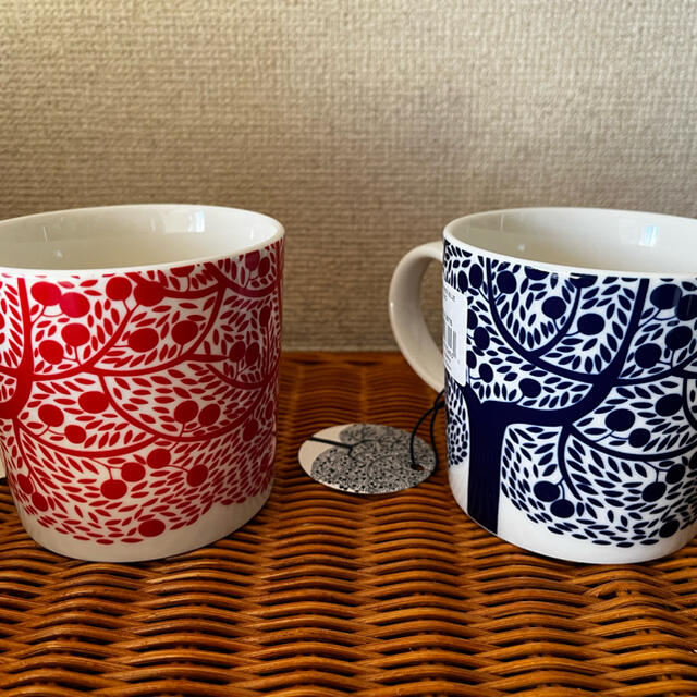 Royal Doulton - ロイヤルドルトン フェイブル マグ ツリー レッド