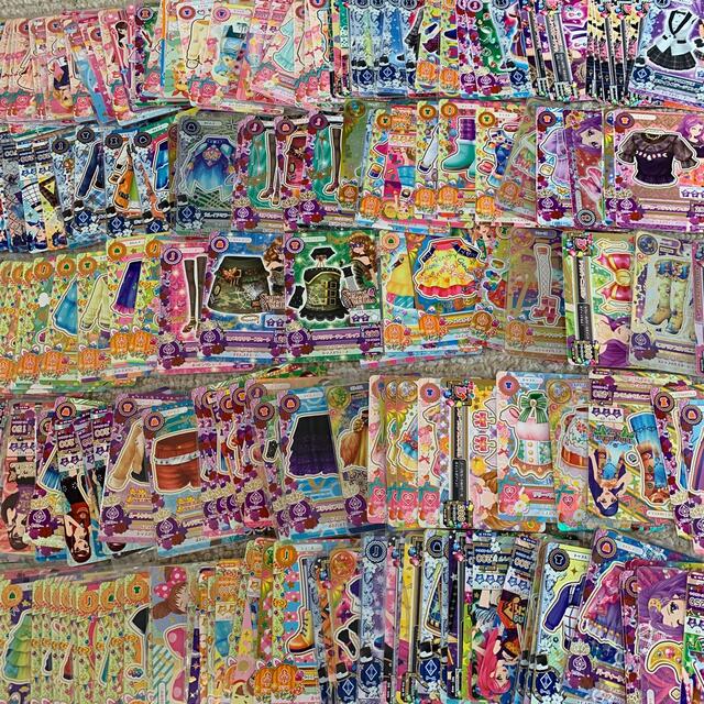 に*ん様 アイカツ約2000枚大量まとめ売り