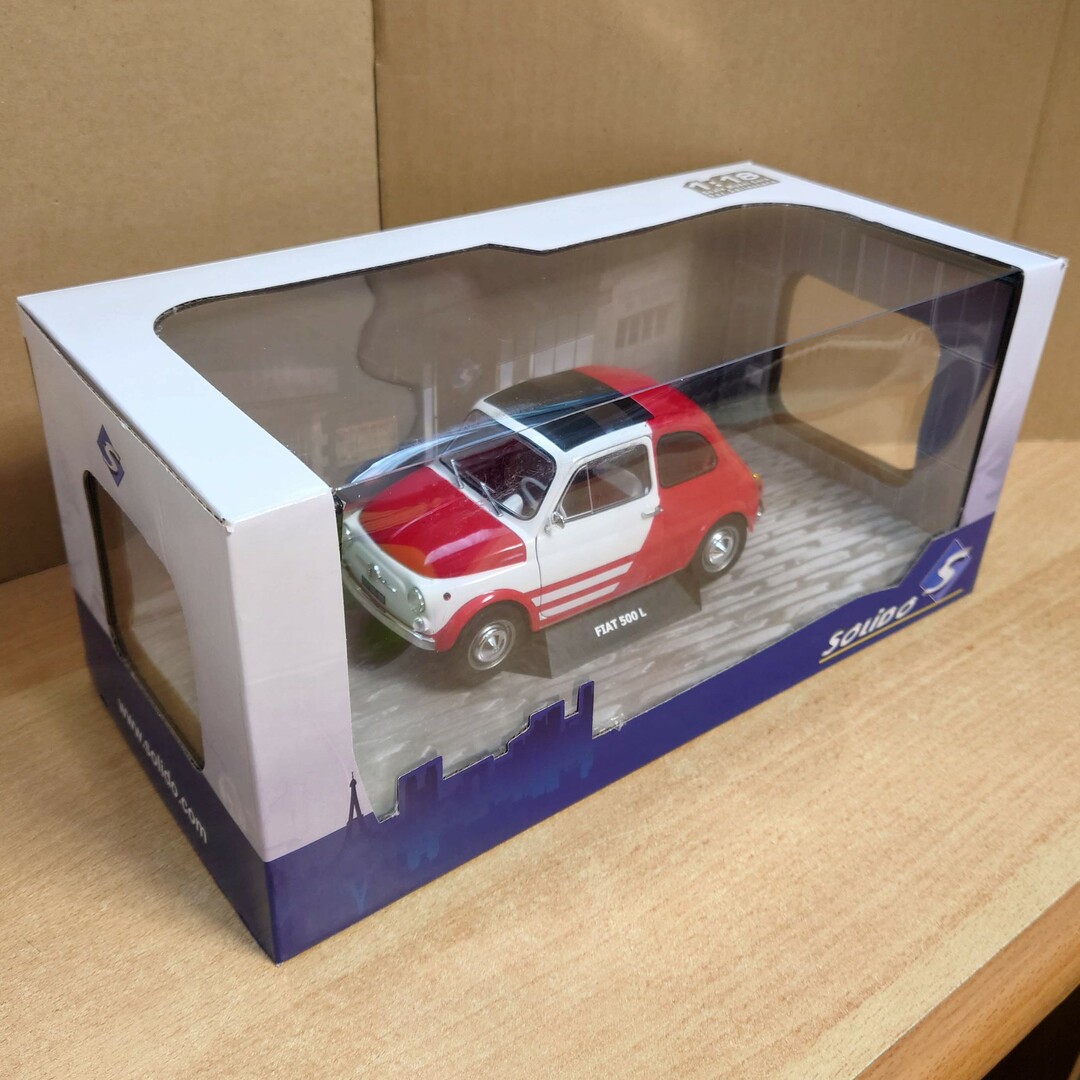 1/18 フィアット500 TURBINA TRIBUTE 1965 赤ツートン