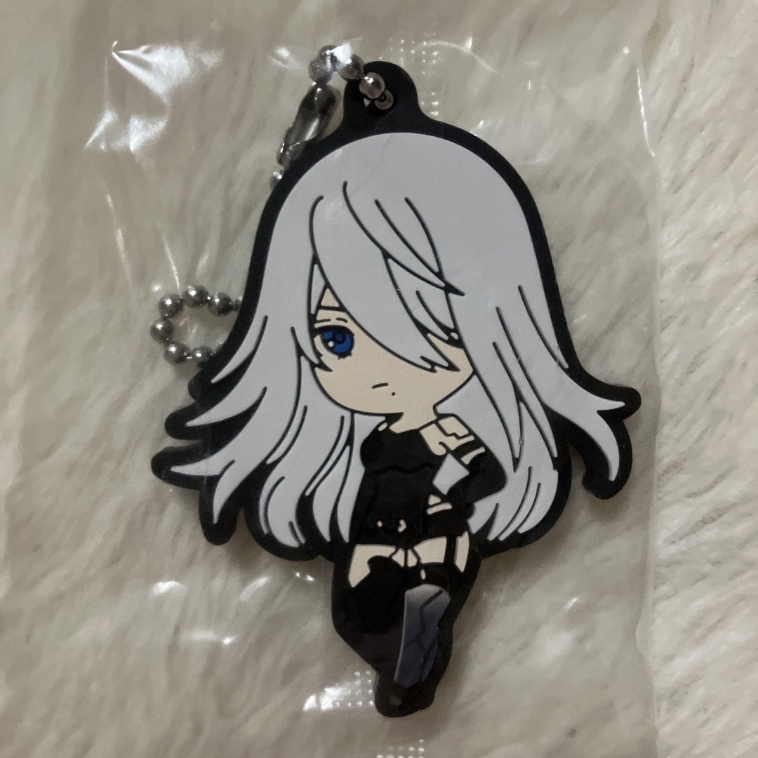 ニーアオートマタ A2 ラバーキーホルダー ガチャガチャの通販 by