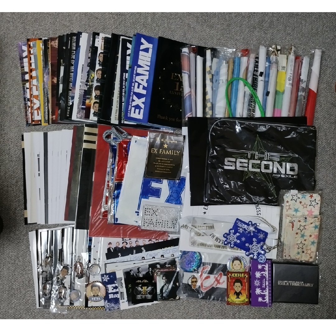 EXILE TRIBE - EXILE TRIBE FAMILY ファンクラブ 会報 継続特典 グッズ