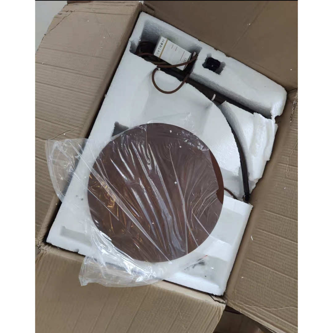 オレンジ フロアスタンド 照明 収納付き モダンデザインの通販 by z