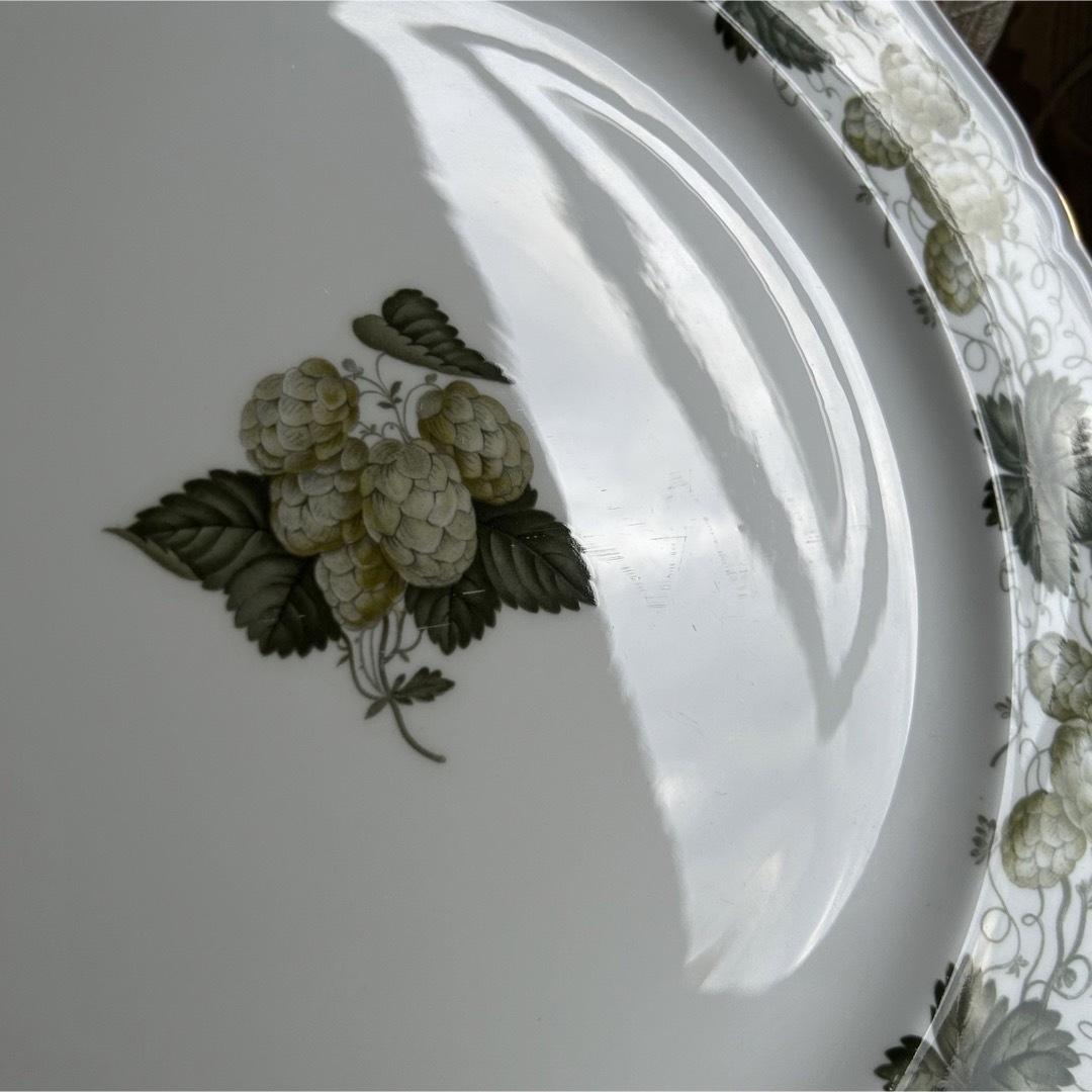 RoyalWorcester MATHON 静かな冬の風景を閉じ込めた英国の器