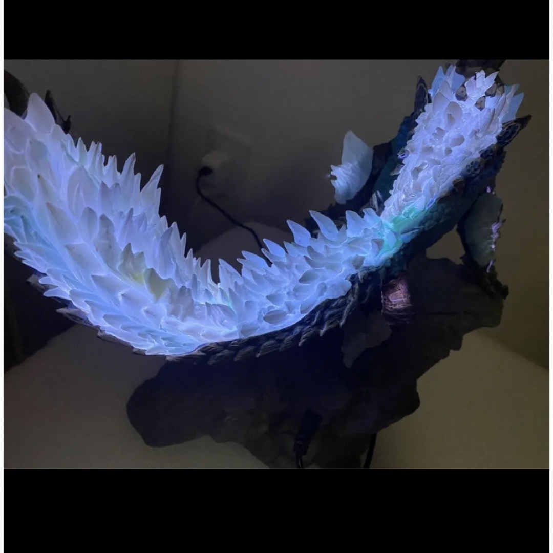 モンスターハンター フィギュア ジンオウガ PVC製品 ガレージキット の