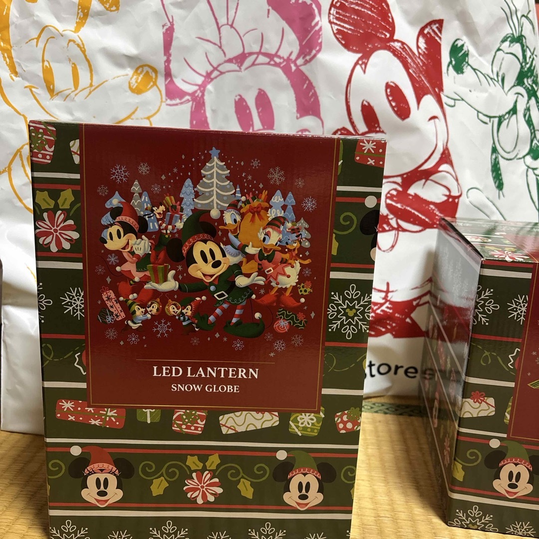 Disney - ディズニーストア クリスマス2024 スノードームの通販 by