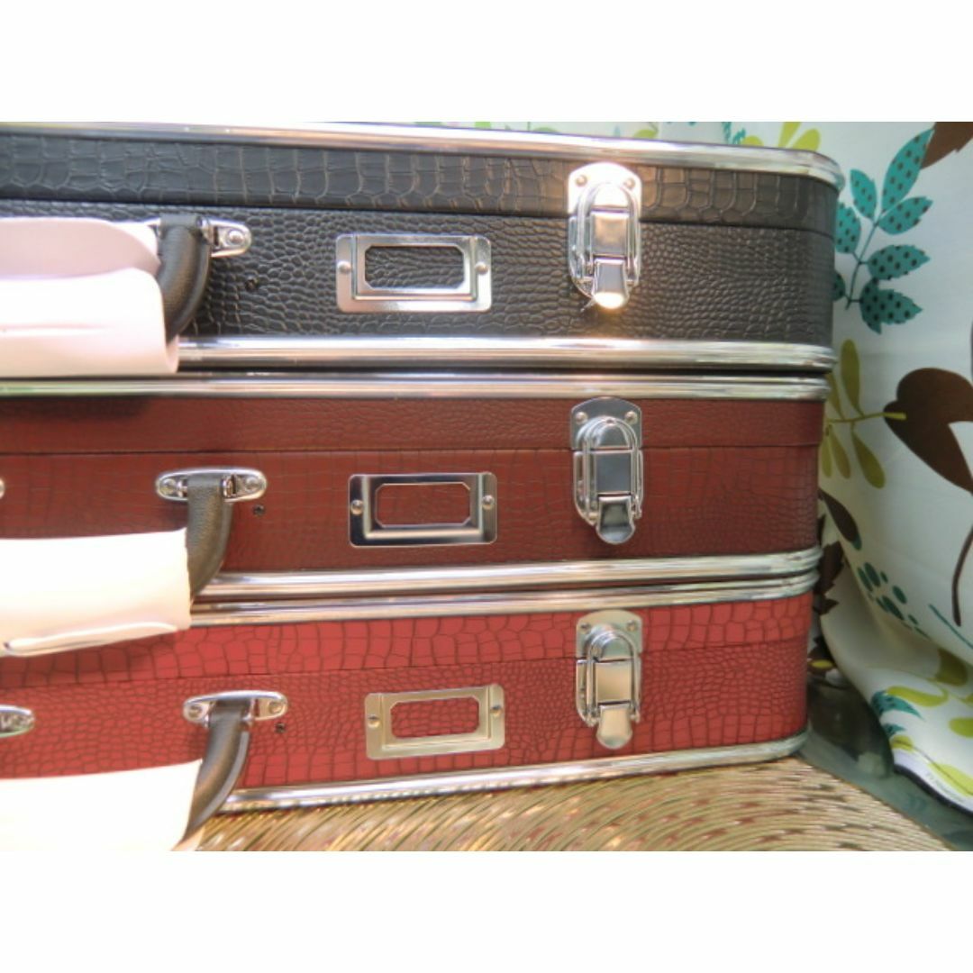 送料無料) 11.000円 沖縄三線専用ハードケース黒茶赤の三色からお一つ