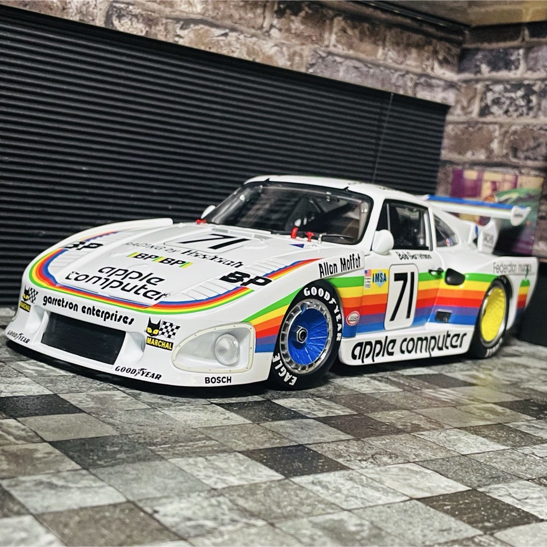 Porsche - カスタム品 1/18 TSM ポルシェ 935 K3 アップル