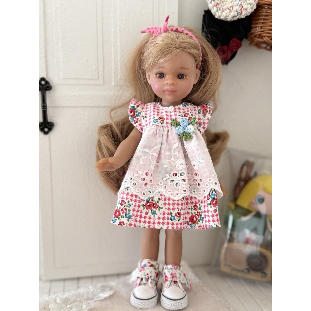 ミニパオラレイナ アウトフィット