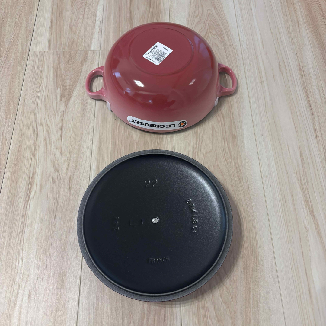 未使用品 ル・クルーゼ マルミット 22 ベリー (ブラックマットホーロー)