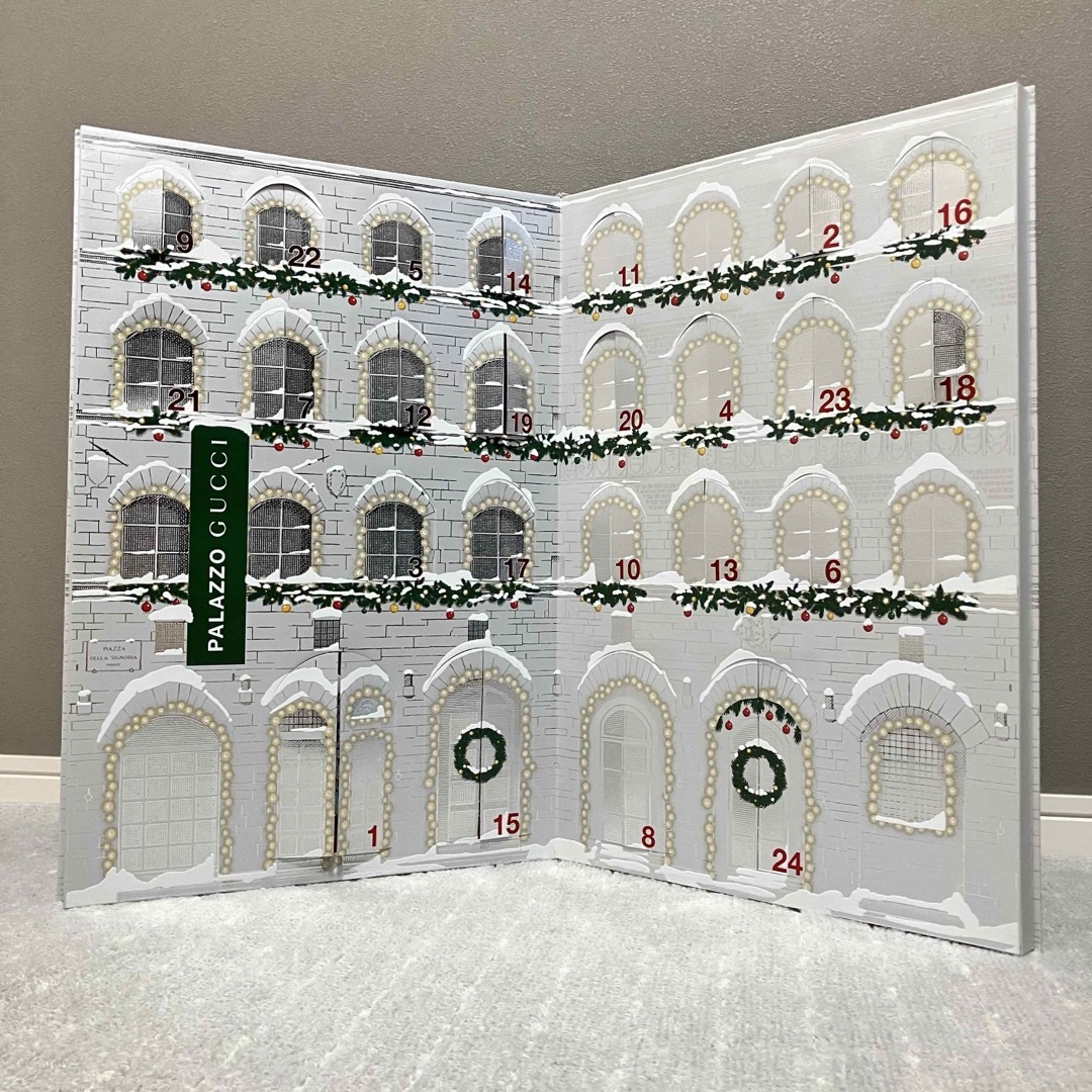 GUCCI - 2024年アドベントカレンダー［グッチ］チャーム GG 犬