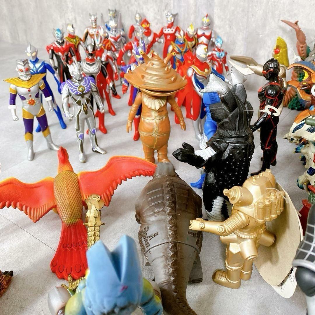 Y336 ウルトラマン & ウルトラ怪獣 シリーズ ソフビ 46体 大量 希少の