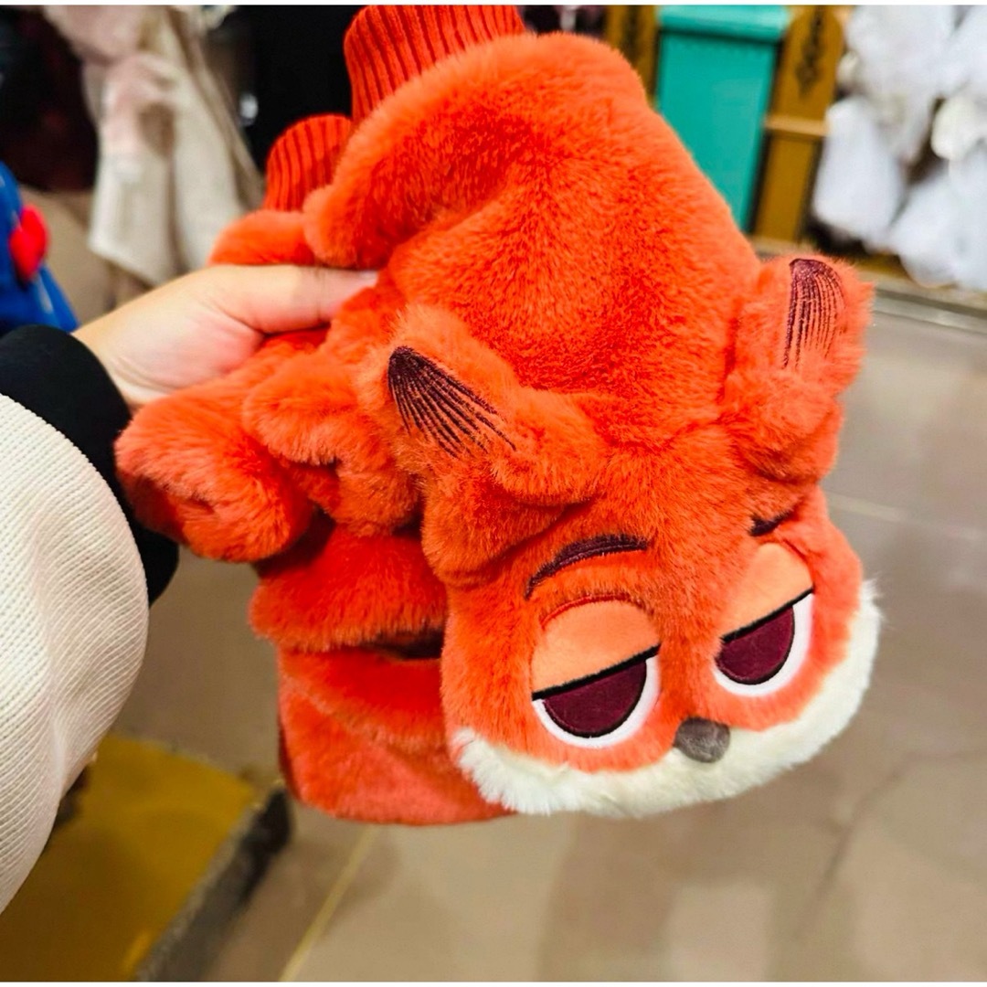 Disney - 【現地購入☆正規品】ニック ズートピア グローブ 上海