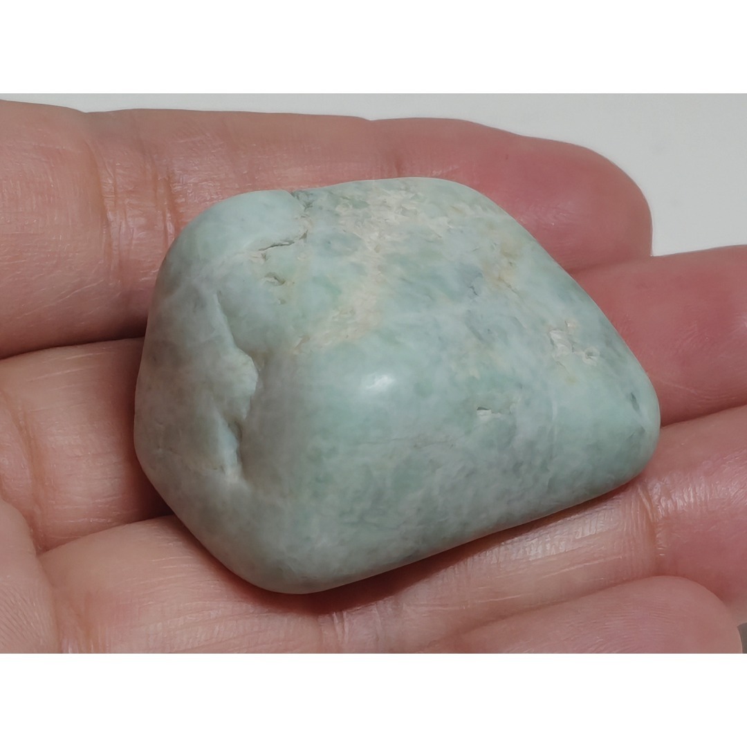 コン沢 21g 翡翠 ヒスイ 原石 鑑賞石 自然石 誕生石 鉱物 鉱石 水石