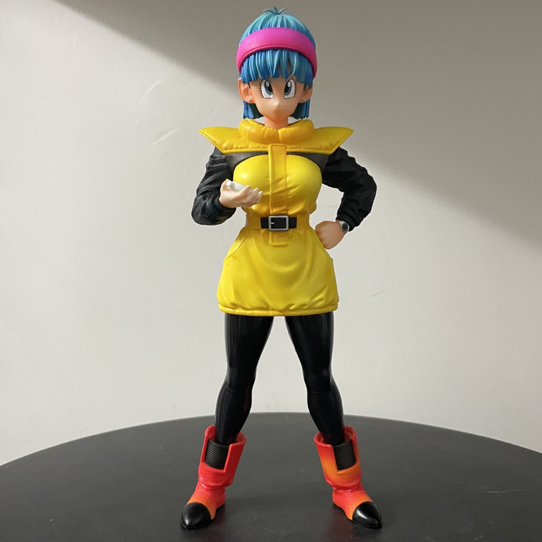 ドラゴンボール フィギュア ブルマ PVC製品 ガレージキットの通販 by