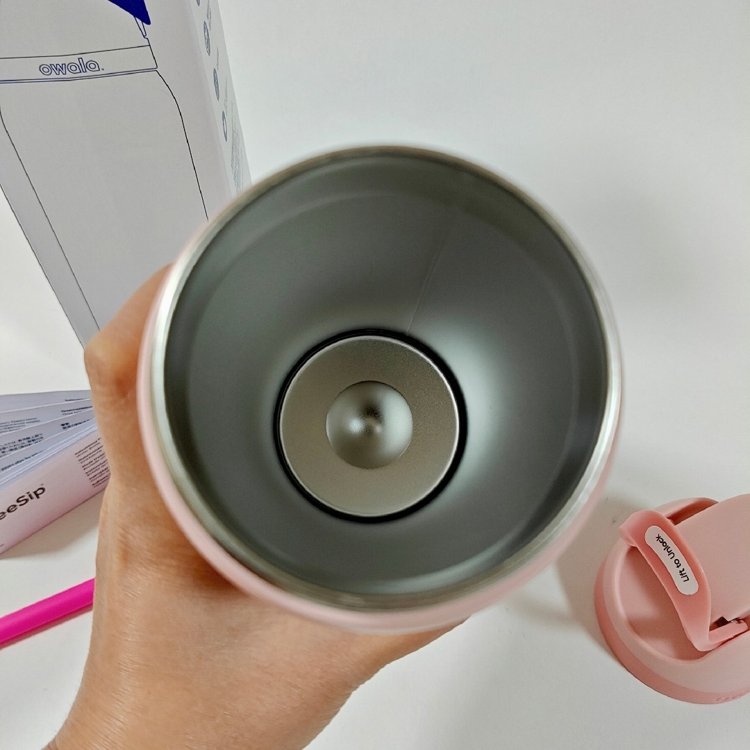 ハローキティ - 新品 Owala FreeSipxHello Kitty水筒32 ozの通販 by