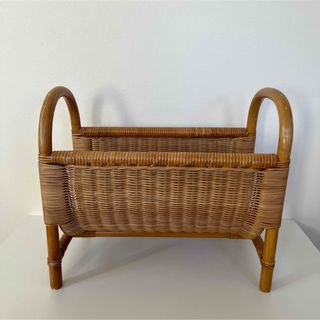 IKEA - 【美品】ラック 新聞 雑誌 IKEA KVISSLE クヴィッスレの通販 by