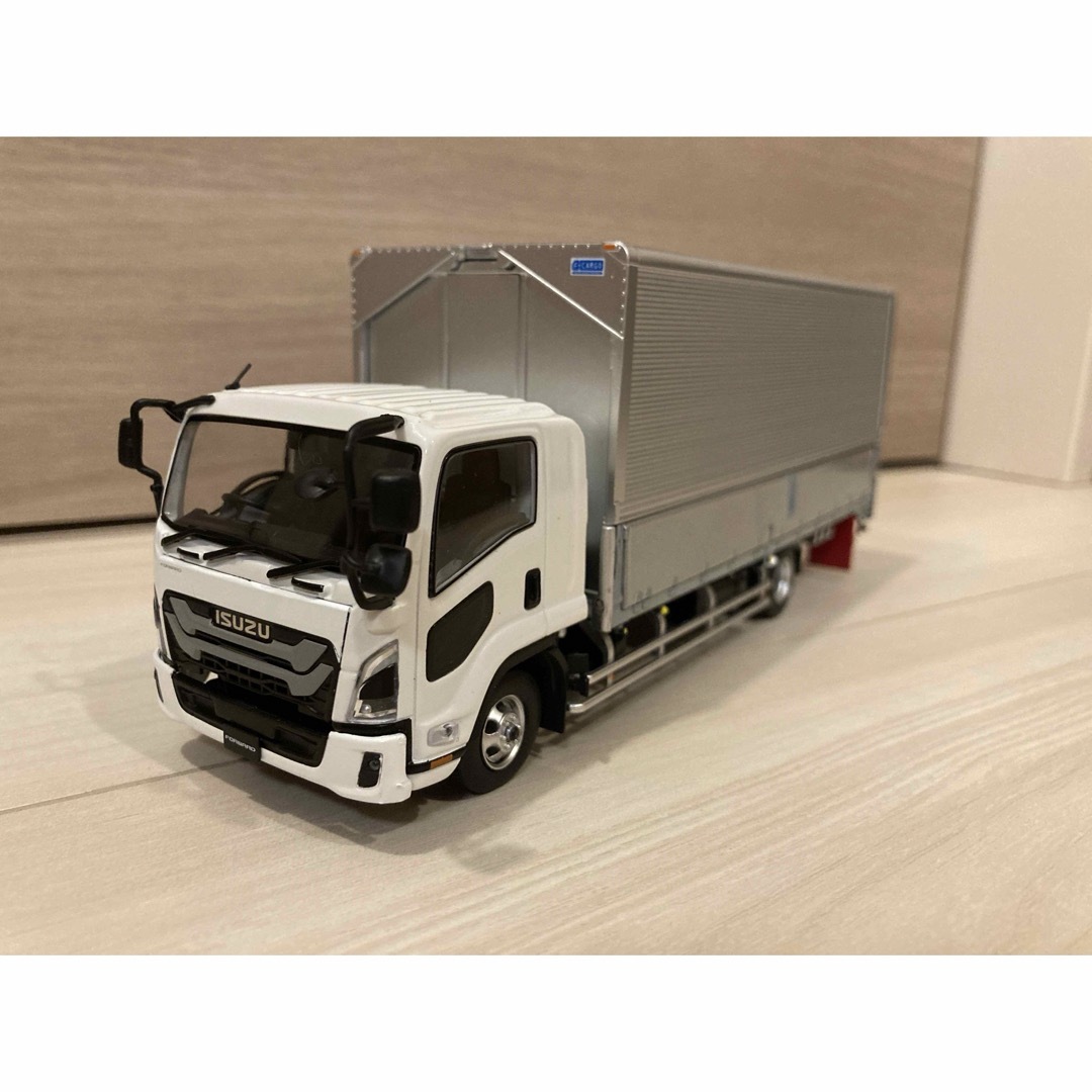 いすゞ フォワード 1⁄43 ダイキャストミニカー いすゞフォワード ダイ