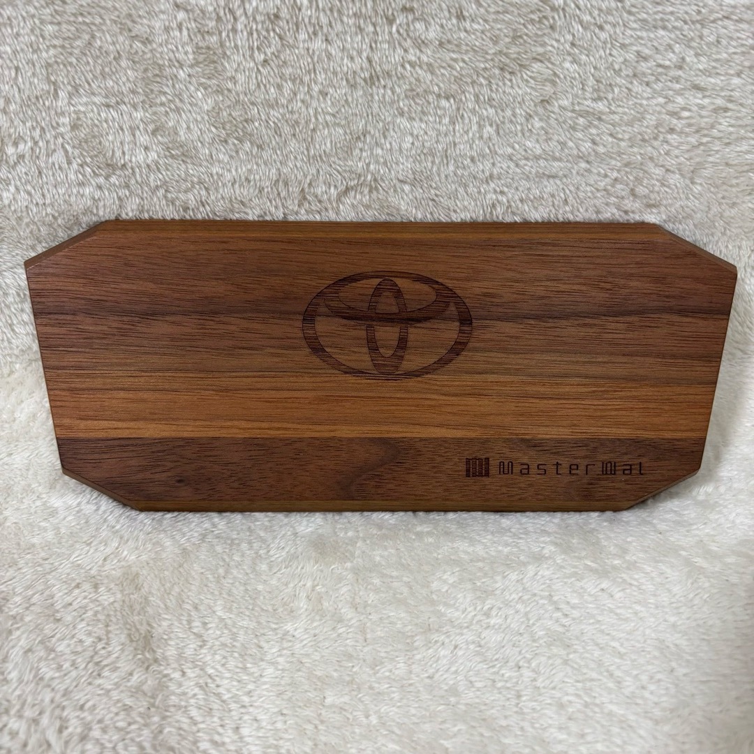 新品】トヨタ ランドクルーザー ウォールナット キートレイ 非売品