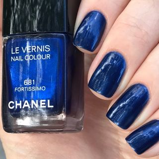 CHANEL - CHANEL ヴェルニ ルージュノワール 18 rouge noirの通販 by