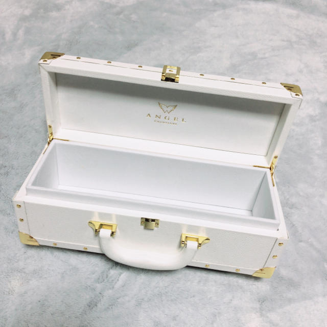 ANGEL エンジェル シャンパン 空箱の通販 by 256's shop｜ラクマ