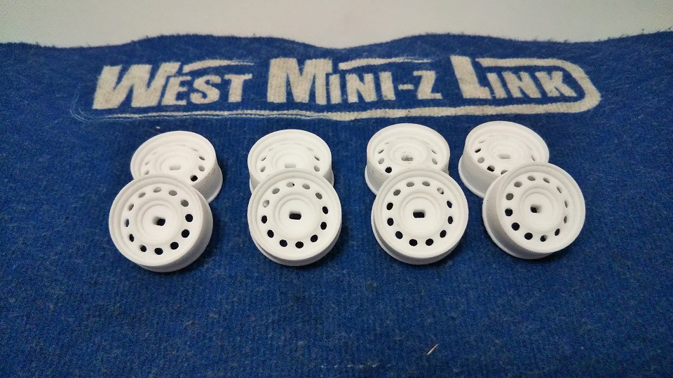 ミニッツAWD・FWD用 ホイールセット ナロー幅 オフセット＋1 鉄チン