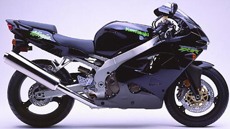 Kawasaki Ninja 900 ZX-9R (1998 - 01), prezzo e scheda tecnica
