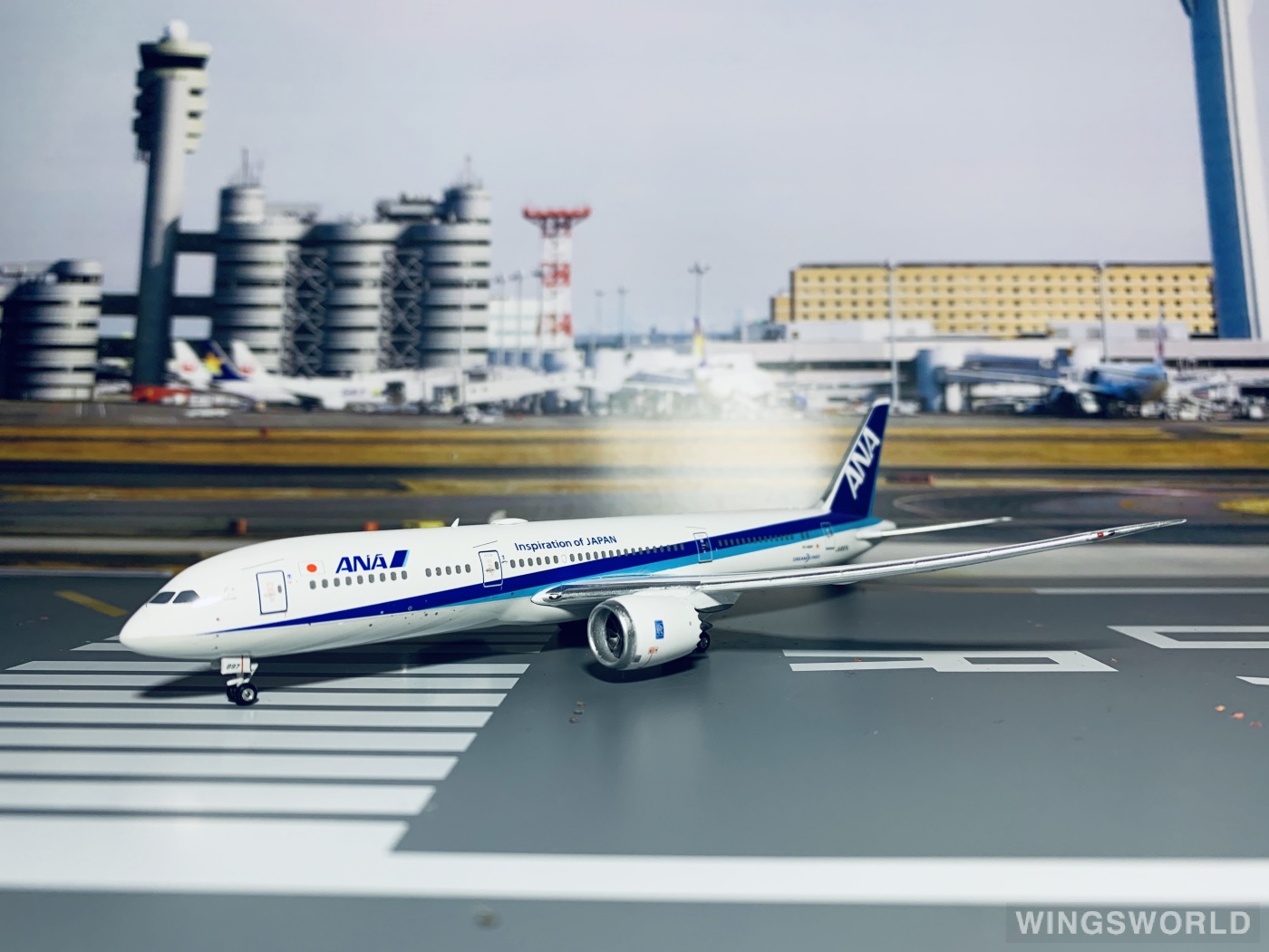 Phoenix 1:400 Boeing 787-9 ANA 全日空PH04305 JA897A 的照片作者