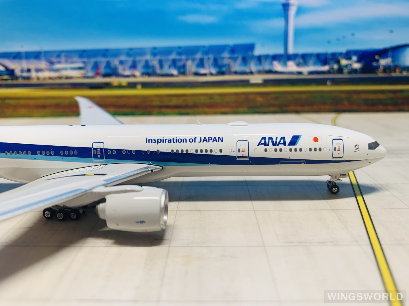 Phoenix 1:400 Boeing 777-300ER ANA 全日空PH04327 JA798A 的照片作者