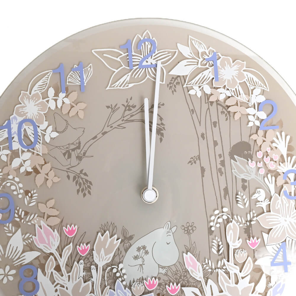 Wall clock Moomin Picking Flowers (Wall clock Moomin Picking