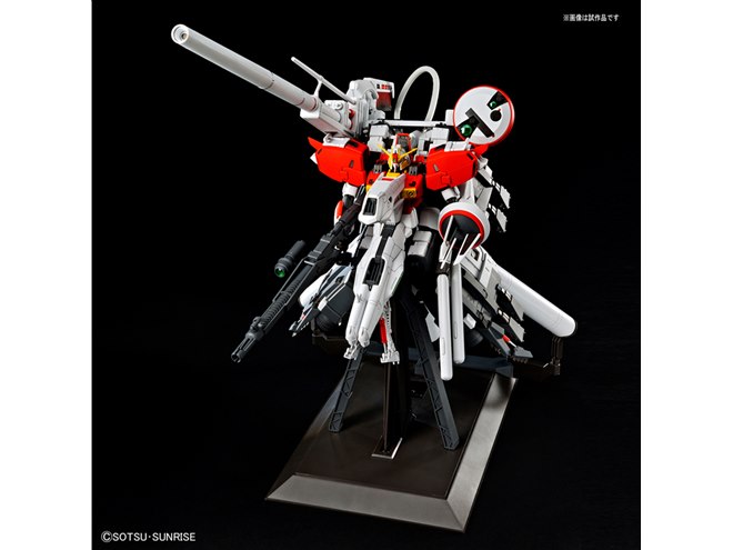 複雑さと巨大さを再現した「ディープ・ストライカー」MGプラモ、21,600